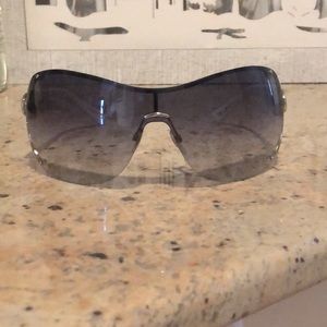 Authentic women’s Gucci sunglasses